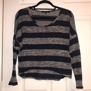 Lightweight crop top